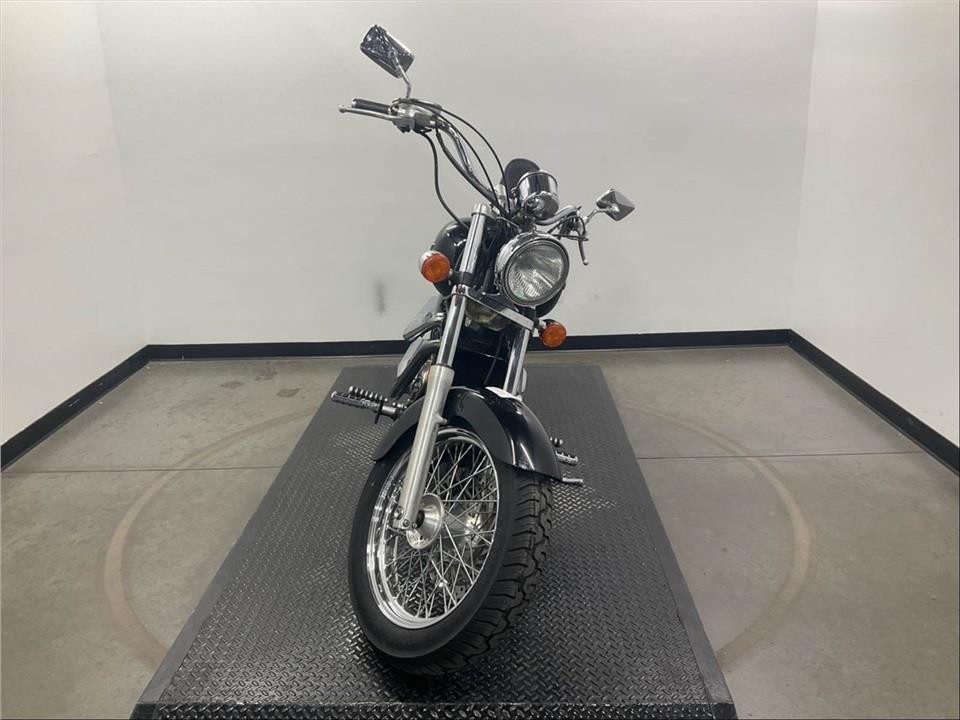 Honda Shadow Spirit 1100 cc año 1996 vin 1019 millas 48665 – Motos Heyer